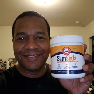 SlimSoda customer weight loss result photo 3